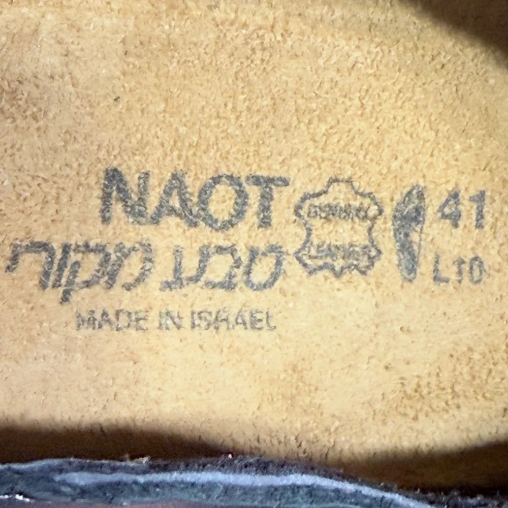 Naot primrose womens
